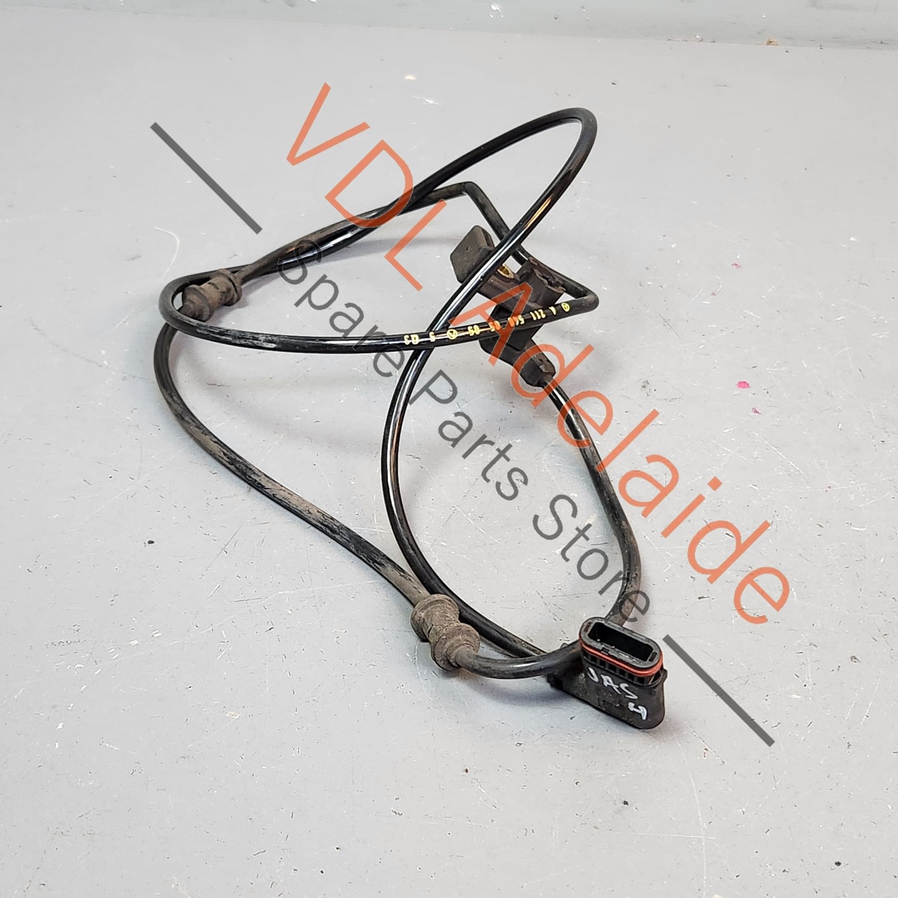 A2115400505 2115400505 Mercedes W211 E Class Right Rear Brake Pad Sensor Wiring Cable A2115400505