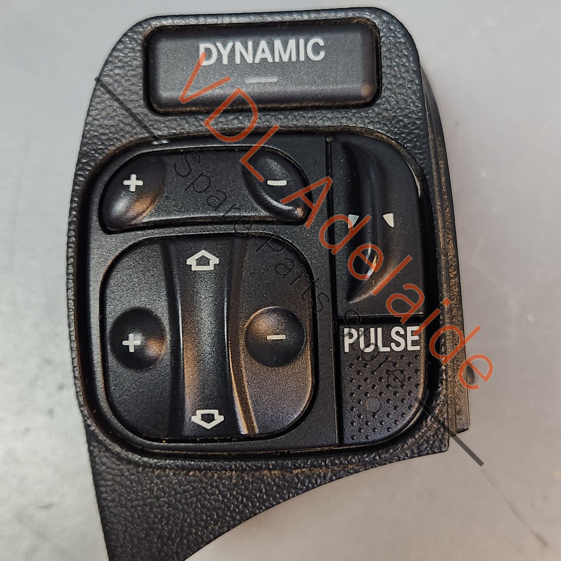 2158700010 A2158700010 Mercedes Dynamic & Massage Seat Control Switch with Housing for Left Seat A2158700010