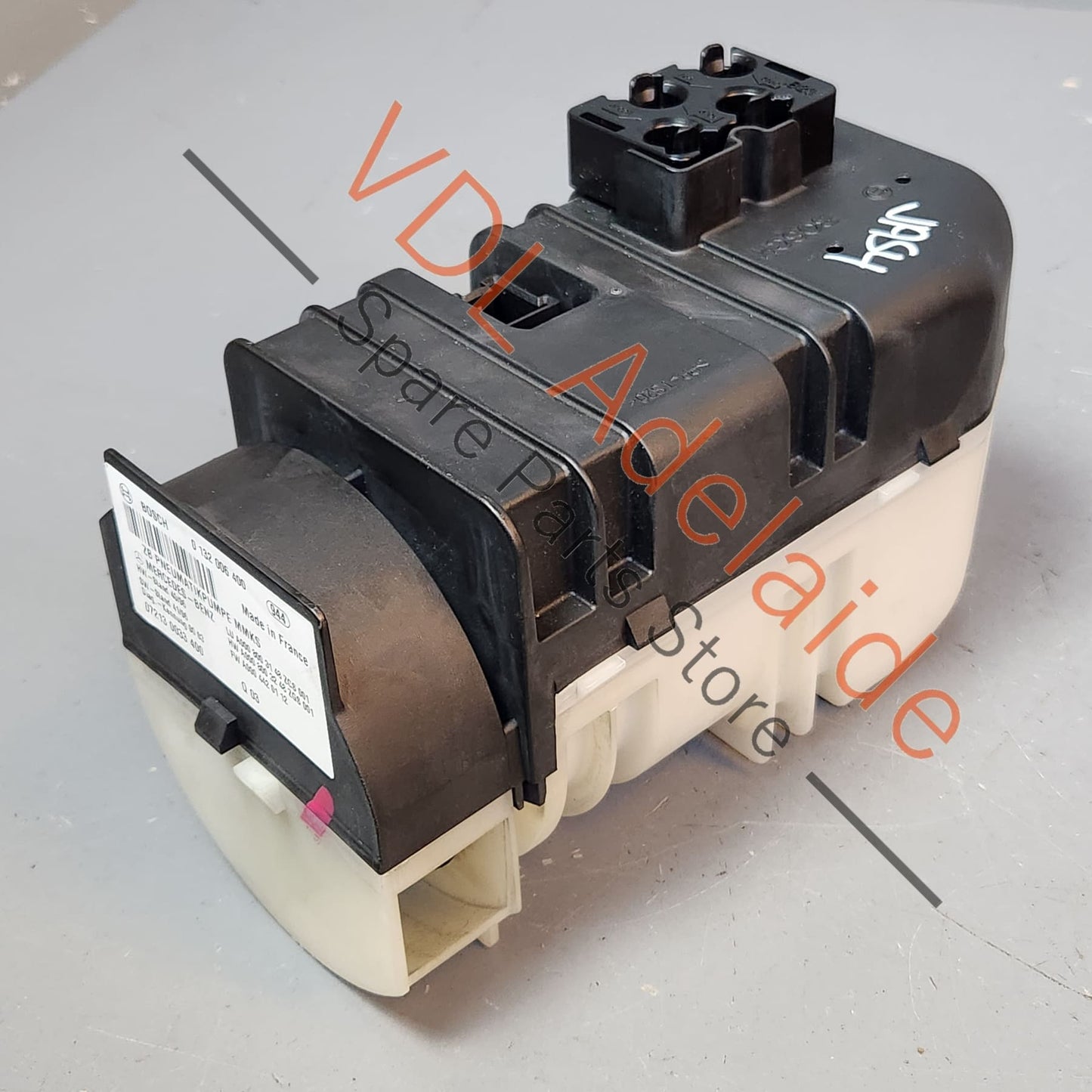 A 000 800 31 48 A 000 800 27 48 Mercedes W211 E Class Dynamic Seat Vacuum Pump A0008003148