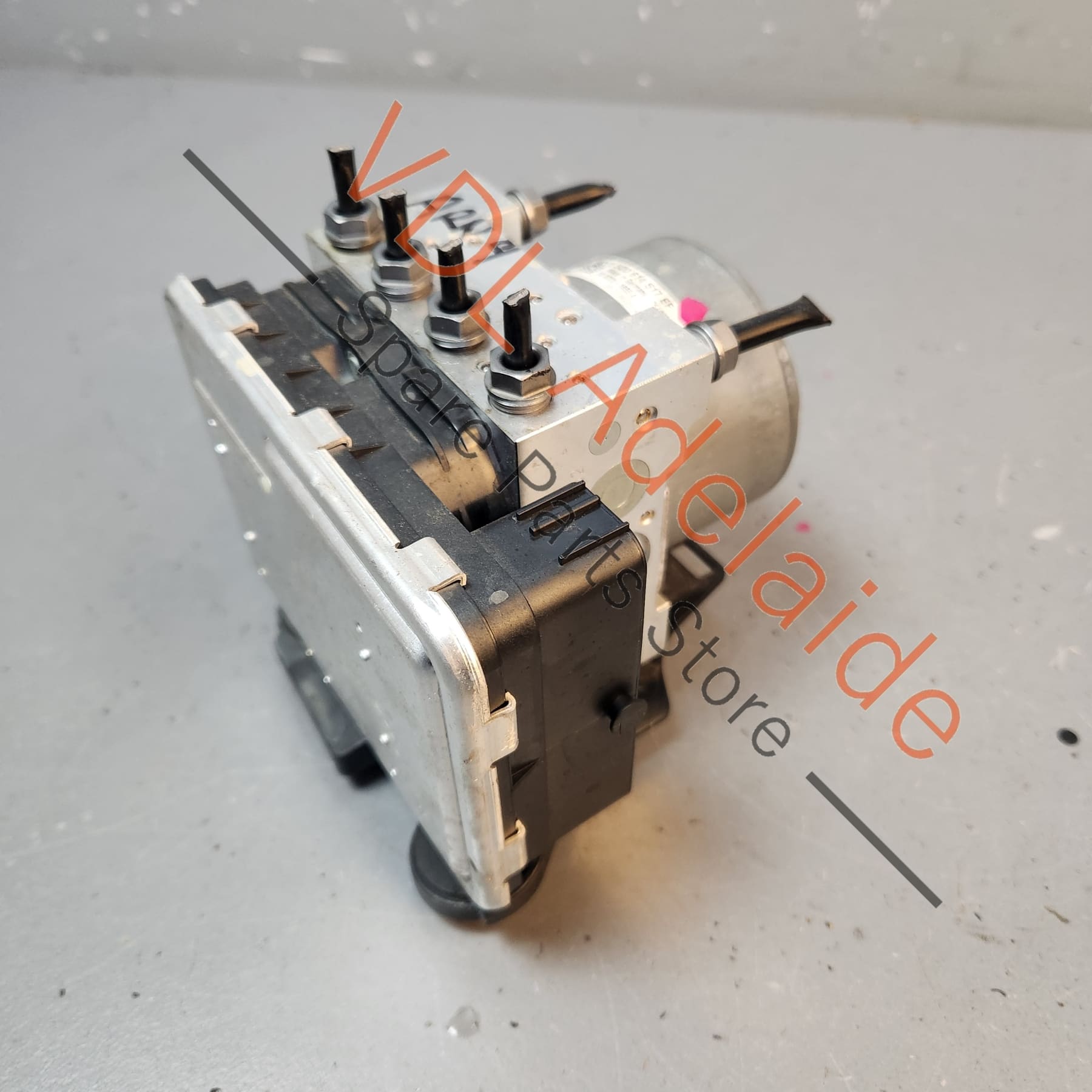 5Q0614517ESBEF     VW Golf MK7.5 ABS Module Brake Pump Hydraulic Unit 5Q0614517ES 5Q0614517EF