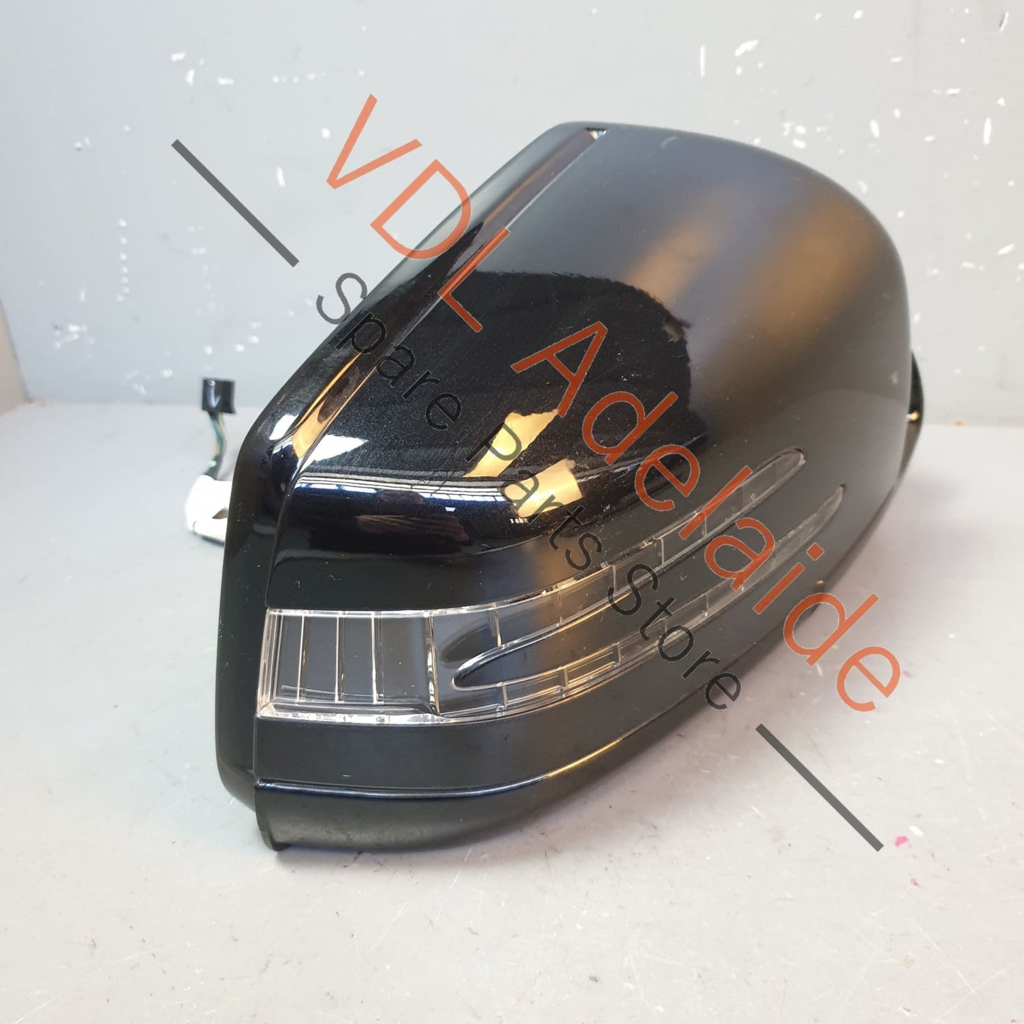 A16481098199197 A1668100219 A16681002649197  Genuine OEM Mercedes W164 X164 Right Side Exterior Wing Mirror