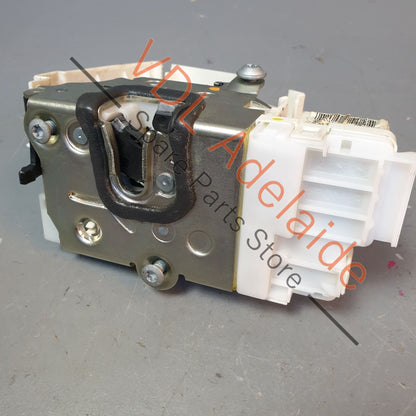 A1697302235 A1647302635   Mercedes W164 Rear Right Door Lock Actuator Motor A1697302235 A1647302635