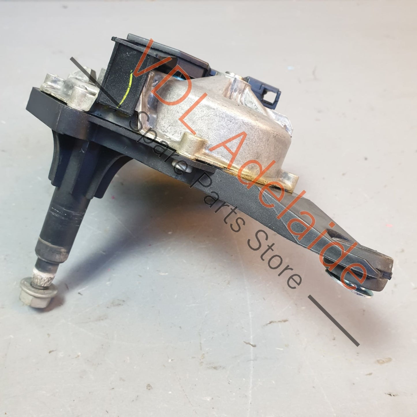 A2518200042    Mercedes W164 Rear Window Wiper Motor A2518200042