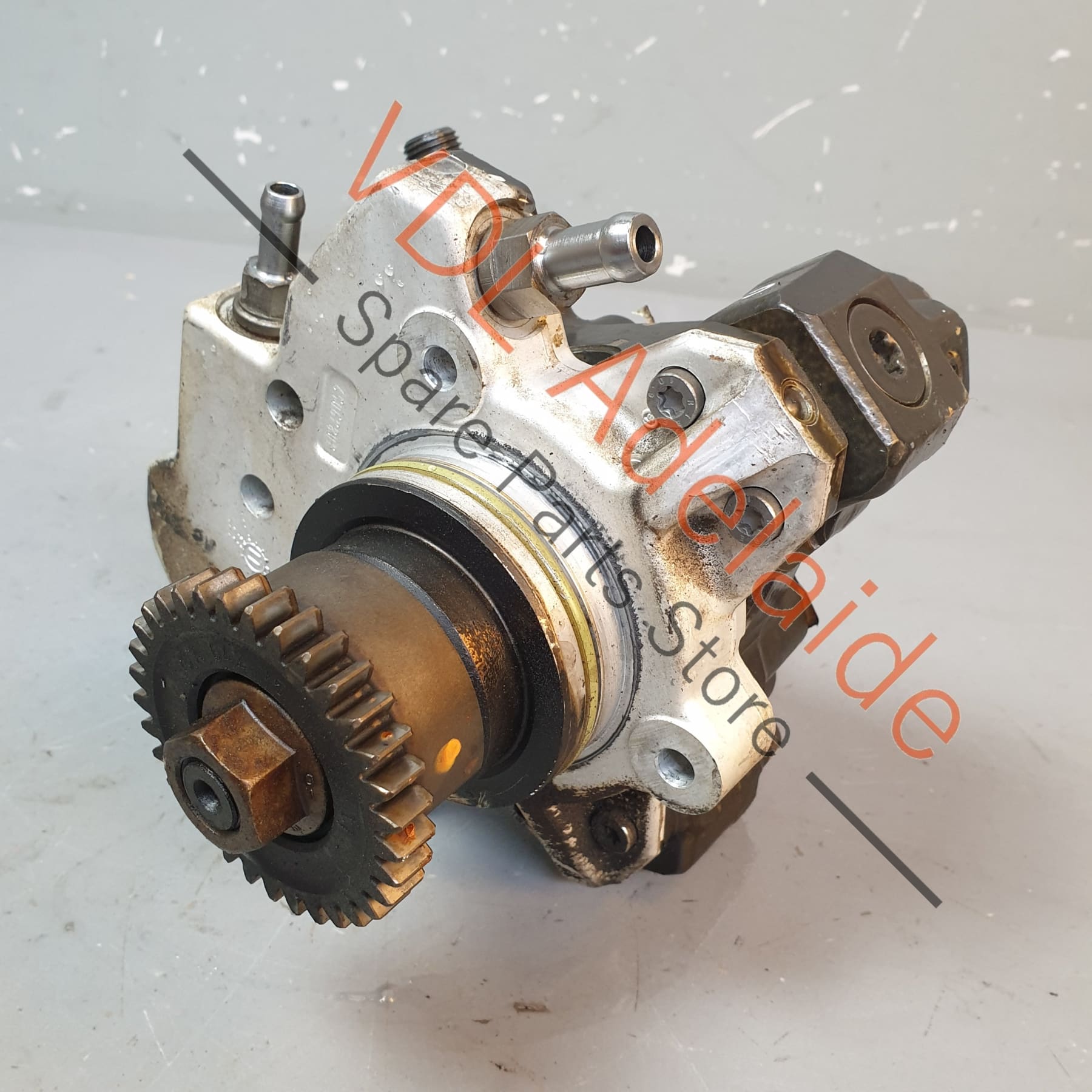 A6420103143 A6420701001   Mercedes 3.0 Diesel High Pressure Fuel Pump OM642 A6420701001