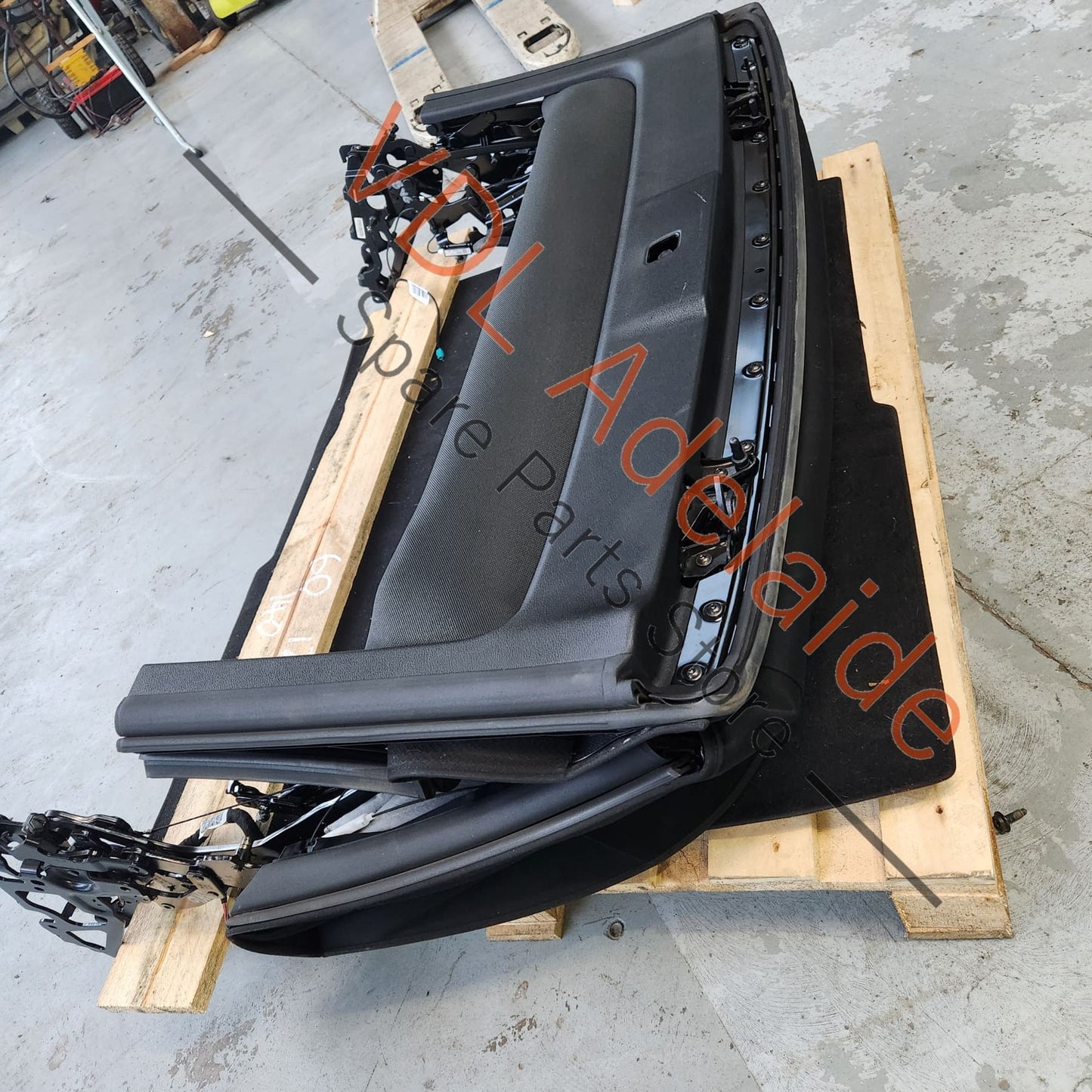 8V7871022C2Y5 8V7871022E2Y5 8V7871791 Audi A3 S3 8V 2013-2020 Complete Convertible Roof frame with fabric 8V7871022C 2Y5