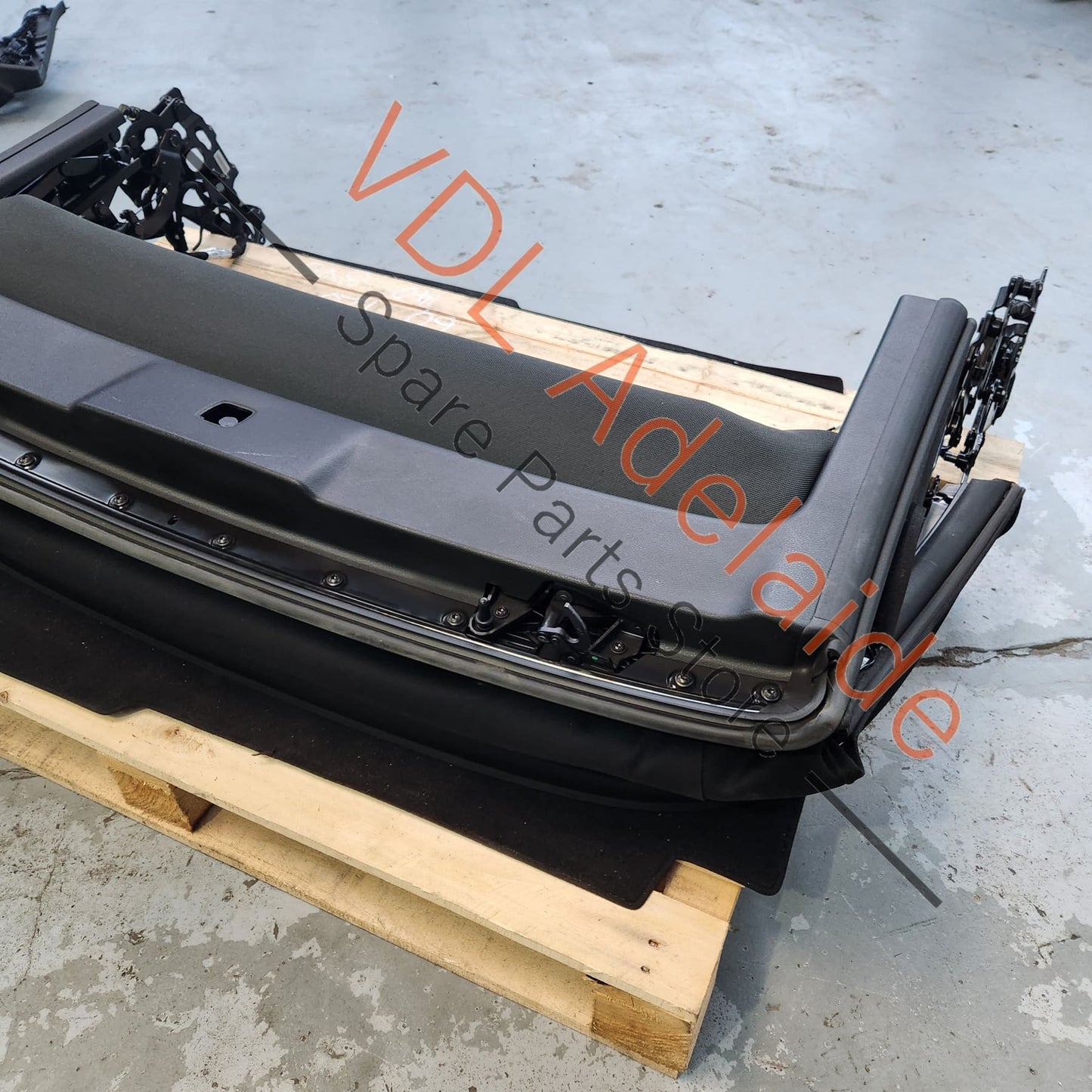 8V7871022C2Y5 8V7871022E2Y5 8V7871791 Audi A3 S3 8V 2013-2020 Complete Convertible Roof frame with fabric 8V7871022C 2Y5