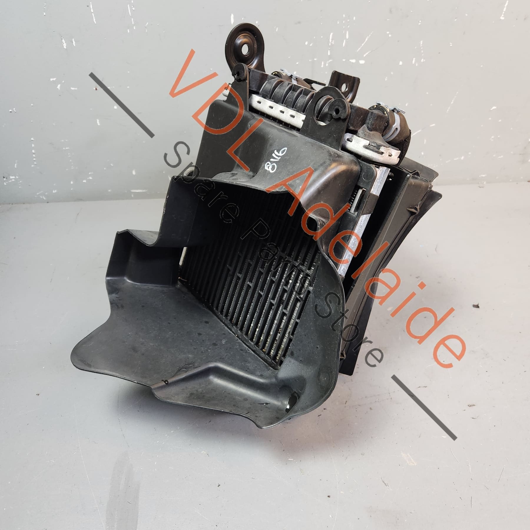 5Q0121253H 5Q0121093DG  Audi S3 8V Golf R MK7 Additional Radiator Complete Right Side Assembly 5Q0121093DG 5Q0121253H