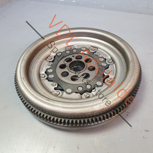 06K105266A    Audi S3 8V Golf R MK7 CJX CJXB Dual Mass DSG Flywheel 06K105266A