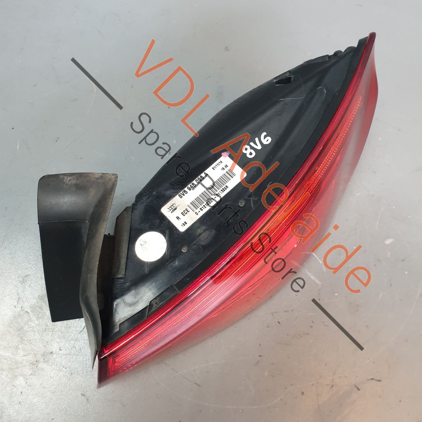 8V5945096A    Audi S3 A3 Right Rear Outer LED Tail Light Lamp for RHD Models 8V5945096A