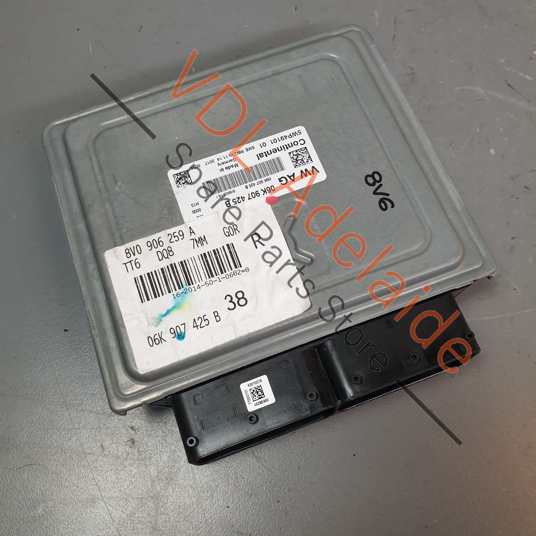 8V0906259A 06K907425B   Audi S3 8V TTS 8S Engine ECU Control Unit CJX CJXC & CJXF 8V0906259A SIMOS 18.1