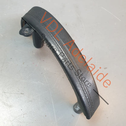 7L5868537C 95555553901 8YR 95555526300 8YR  Porsche Cayenne 9PA GTS Alcantara Interior Inner Door Handle Pull Grip Left Side 7L5868537C 95555553901 8YR 95555526300 8YR