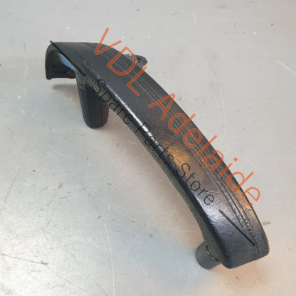 7L5868538C 95555554001 8YR 95555526400 8YR  Porsche Cayenne 9PA GTS Alcantara Interior Inner Door Handle Pull Grip Right Side 7L5868538C 95555554001 8YR 95555526400 8YR