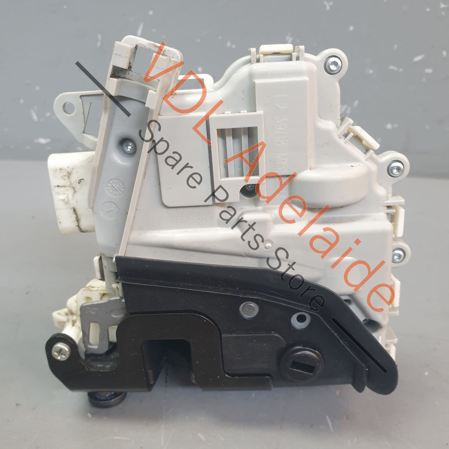 9A783711606 8K0839016F  Porsche Cayenne E3 9YA 9YB Rear Right Door Lock 8K0839016E 9A783711606