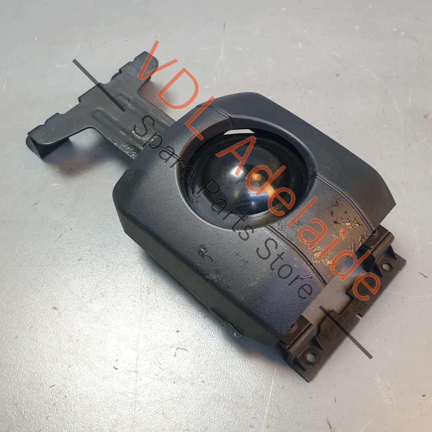 9Y0907561C 9Y0907561B 9Y0907561A 9Y0907574A Porsche Cayenne E3 9YA 9YB 2019-2020 Front Centre Radar Sensor for ACC Cruise Control 9Y0907561C 9Y0907561A 9Y0907561B