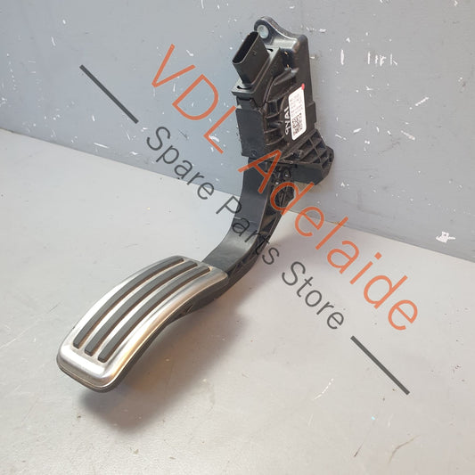 8W1723523 PAB72352300   Porsche Cayenne E3 Throttle Gas Pedal Accelerator with Sensor PAB72352300 8W1723523