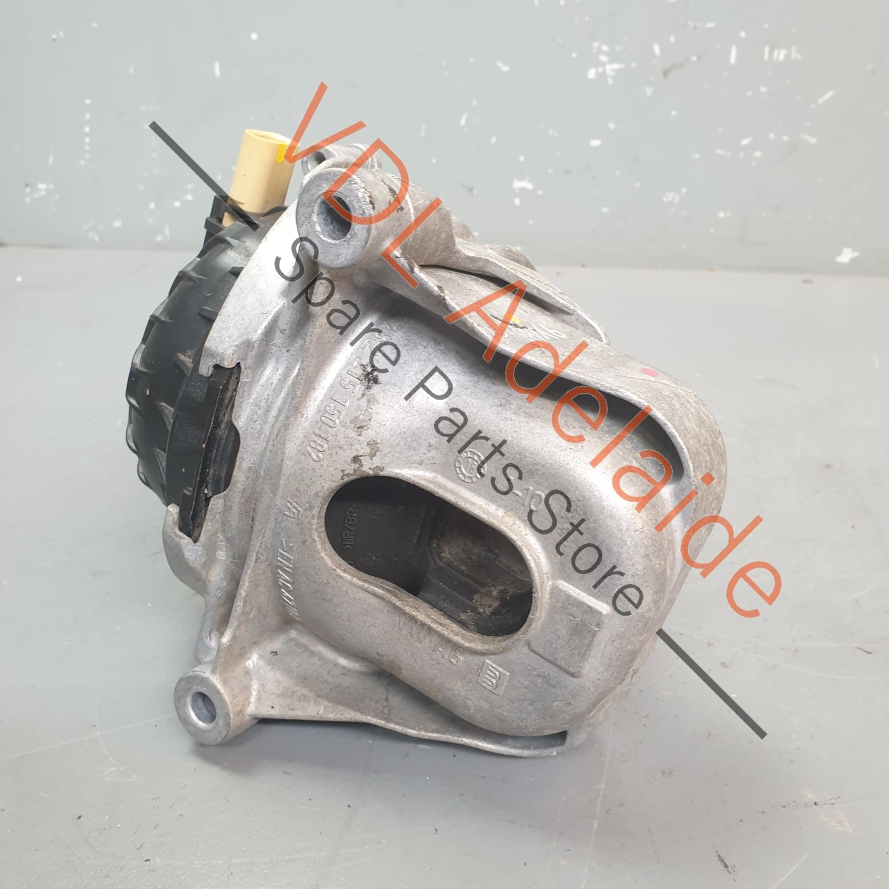 4M0199371FL PAB19937110 PAB199371C  Porsche Cayenne E3 Left Side Engine Mount PAB199371C 4M0199371FL PAB19937110