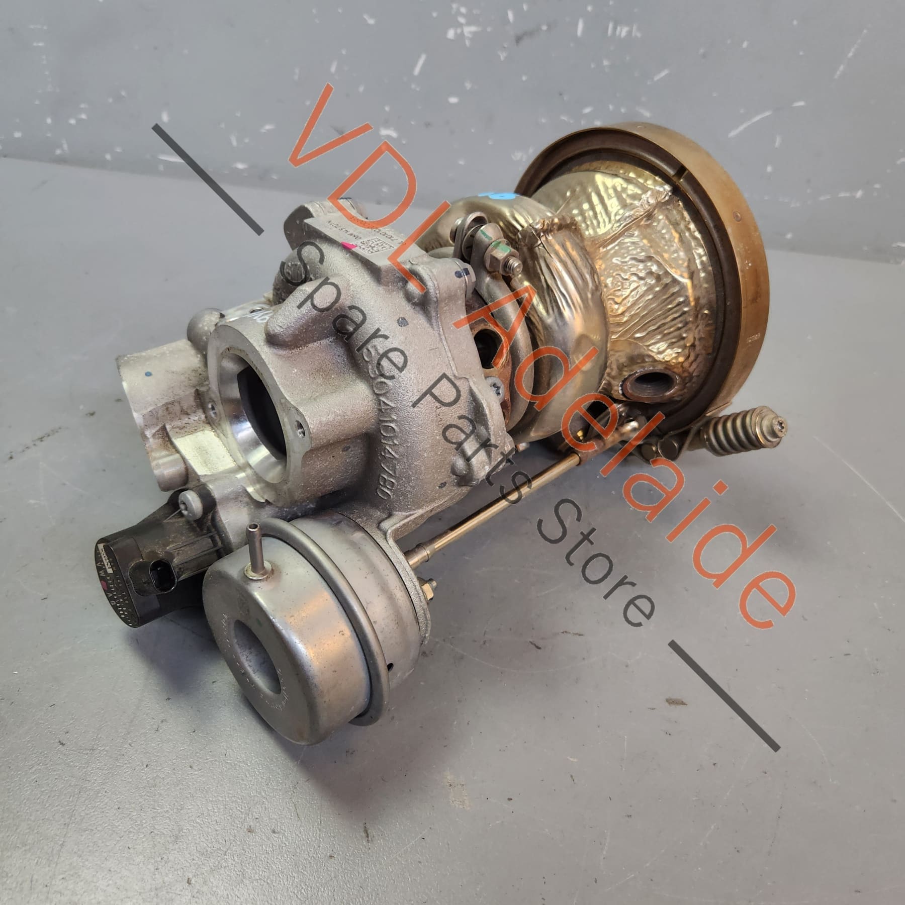 06M145701N 9A714570100 PAB145703C  Audi RS4 RS5 Porsche Cayenne 324kw 2.9 V6 Left Side Turbo Turbocharger 9A714570100 PAB145703C 06M145701N