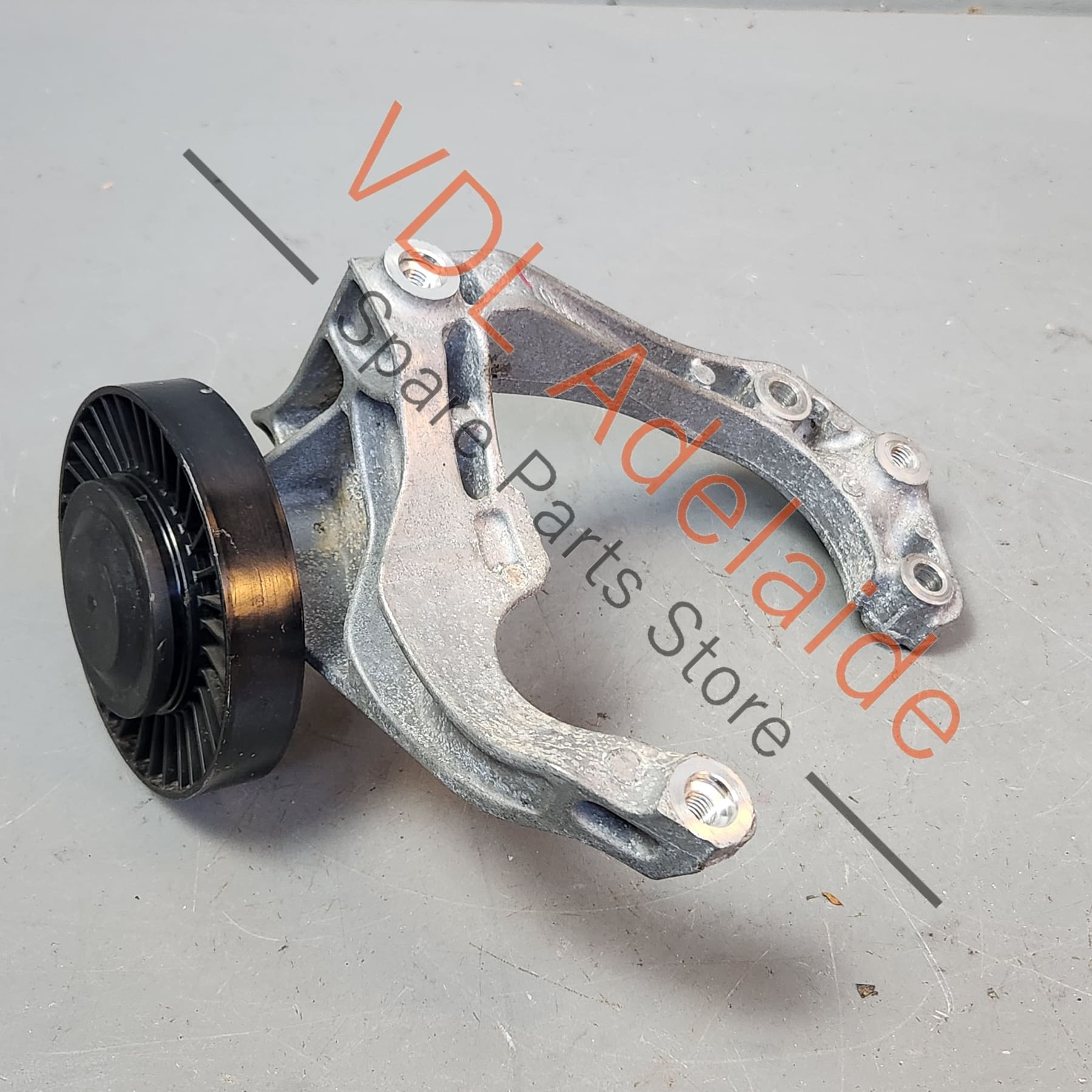 9A726088510 06M260885M  Porsche Cayenne E3 9Y AC Air Conditioner Compressor Bracket Alloy Aluminium 9A726088510 06M260885M