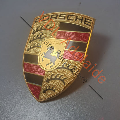 95855960102   Porsche Cayenne E3 9Y Bonnet Badge Emblem Crest 95855960102