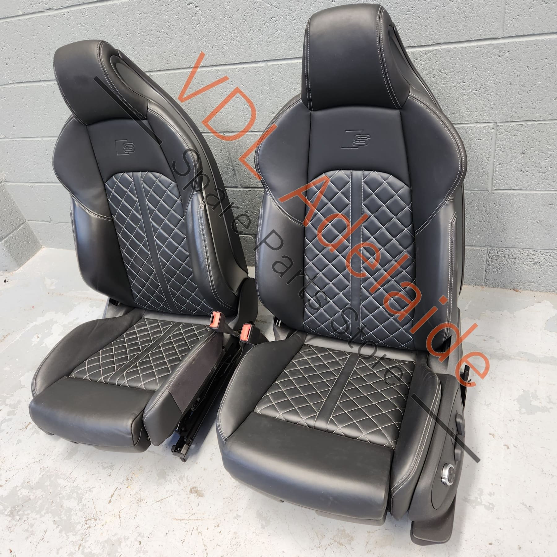    Audi S4 A4 Front Electric & Heated Diamond Stitch Leather Seat Seats Pair