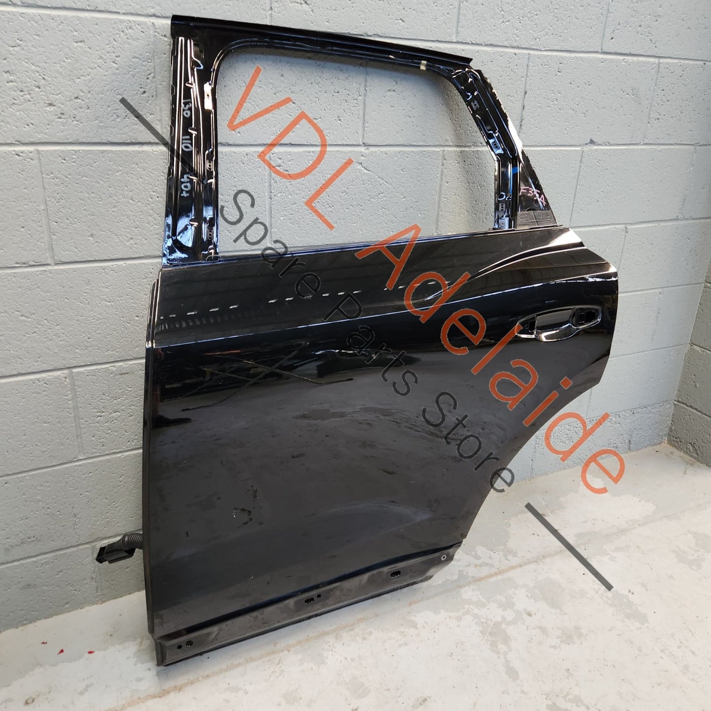 83A833051C 83A845205A   Audi Q3 RSQ3 Rear Left Door Shell Panel 83A833051C 0E0E Mythosschwarz Metallic Tinted Glass 83A845205A