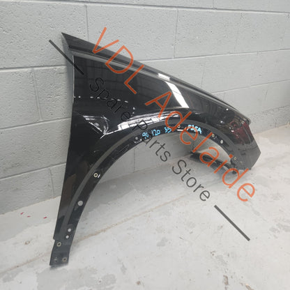 83A821022    Audi Q3 RSQ3 Front Right Mudguard Wing Panel Fender 83A821022 0E0E Mythosschwarz