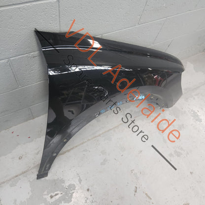 83A821022    Audi Q3 RSQ3 Front Right Mudguard Wing Panel Fender 83A821022 0E0E Mythosschwarz