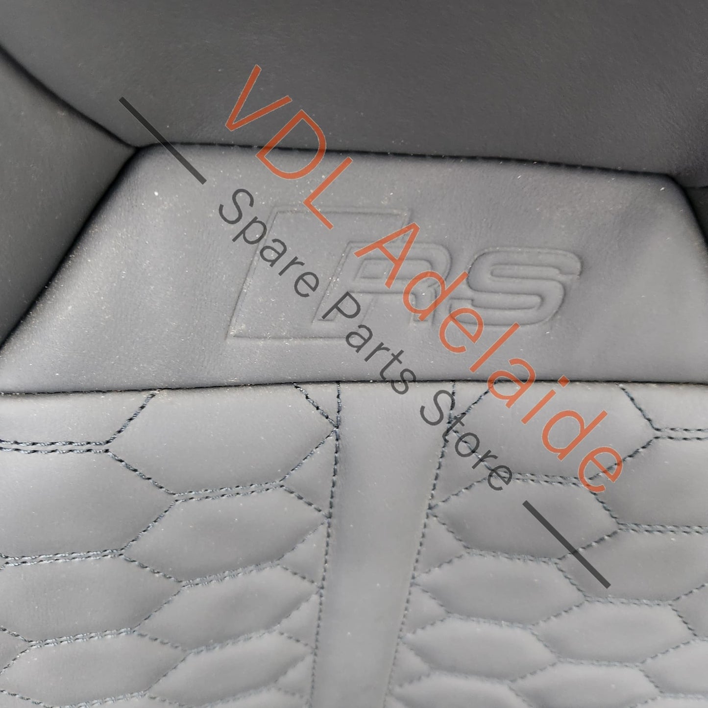     Audi RSQ3 Diamond Stitch Black Leather Seat Pair Front