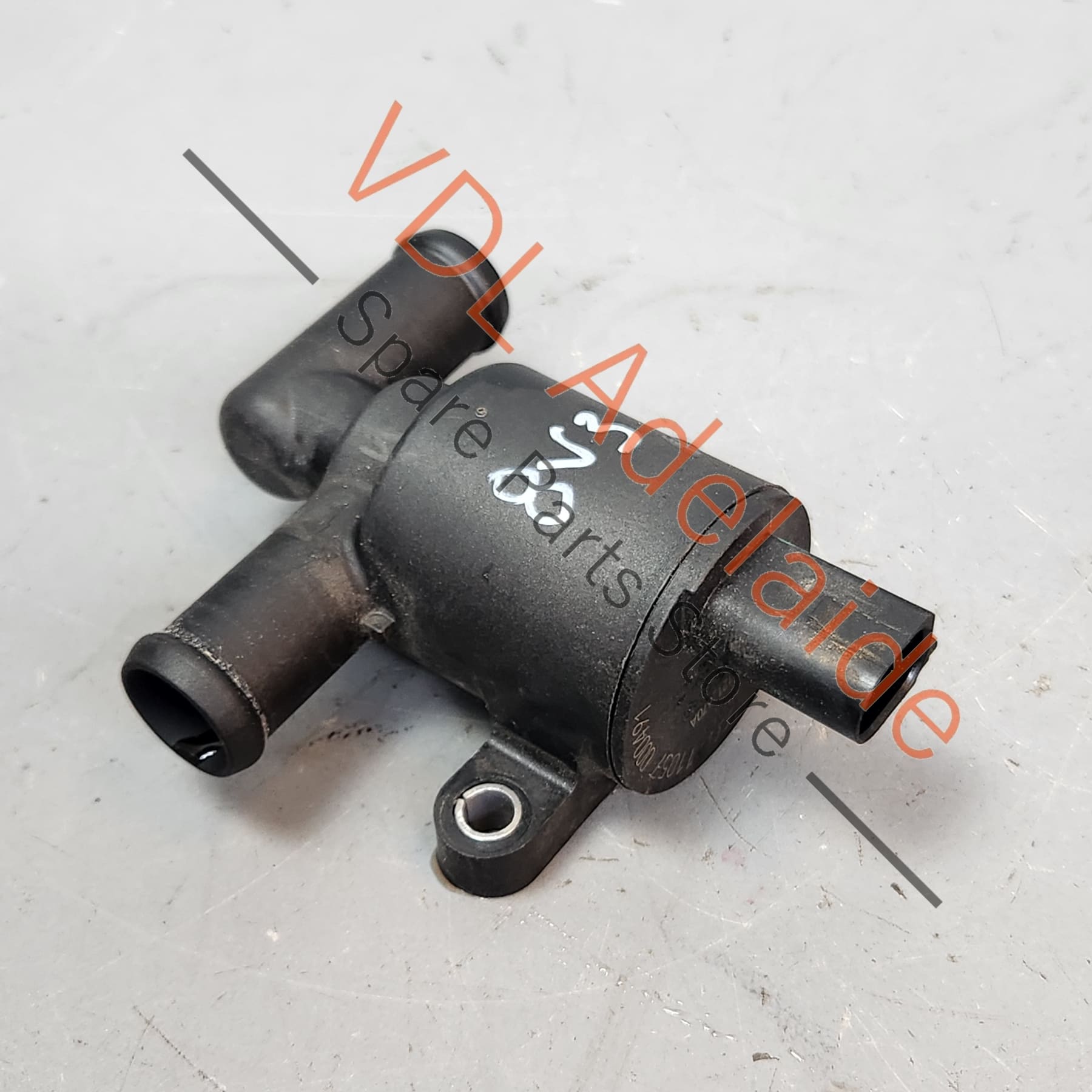 4H0121670A    Audi Water Coolant Solenoid Valve 4H0121670A