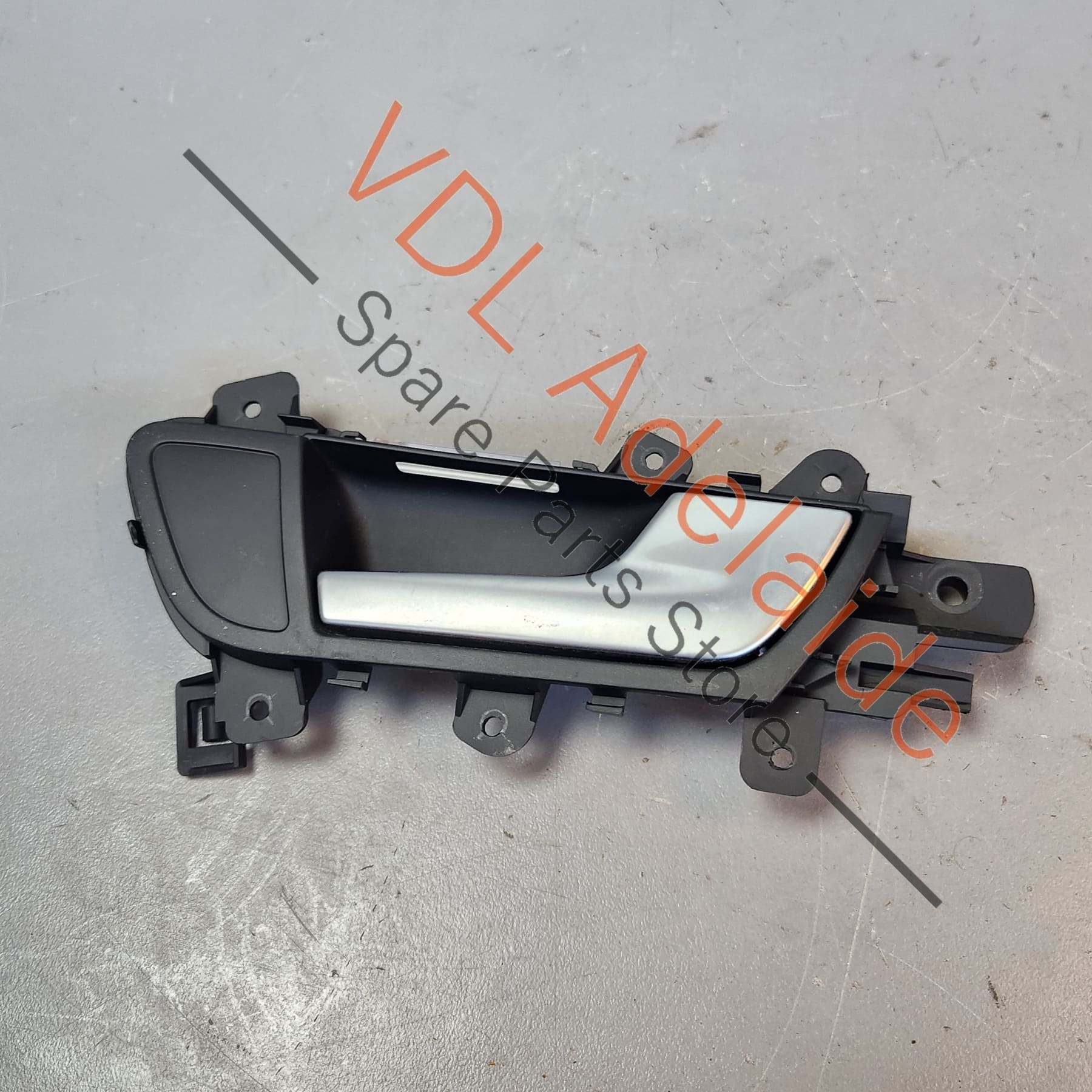 8K0839020E 8K0839020E7PE   Audi A4 B8 Right Side Passenger Interior Door Handle Pull Trim 8K0839020E