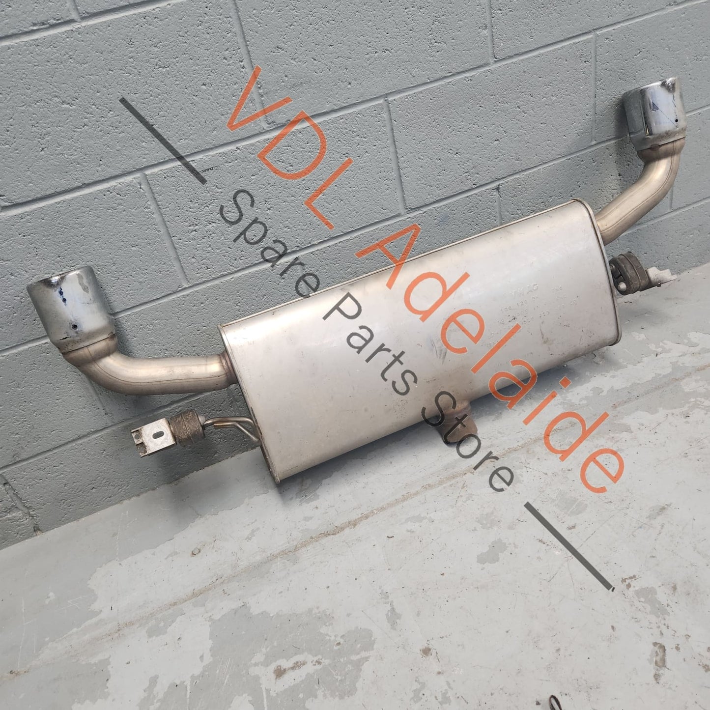 5G6253609DF    VW Golf MK7 7.5 Gti Exhaust Stock Standard Rear Silencer Muffler Box 5G6253609DF