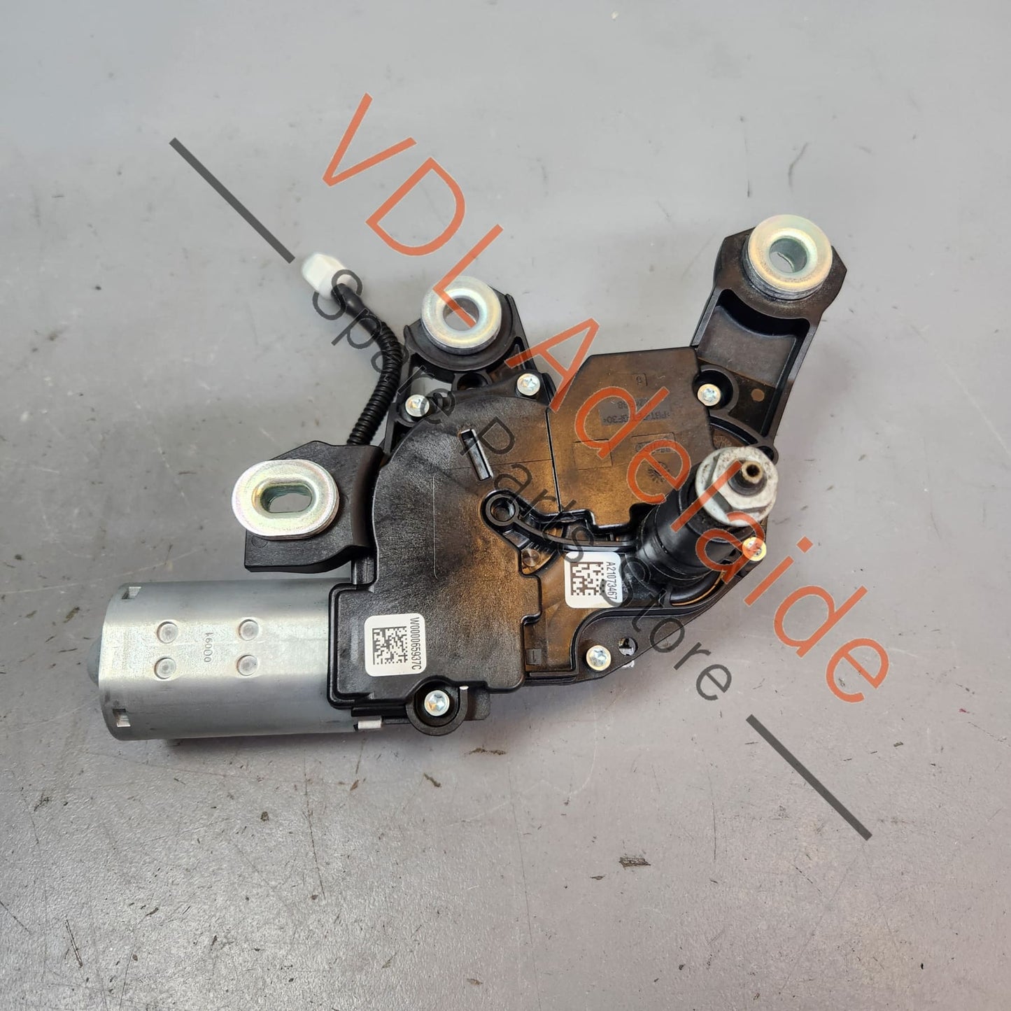 4M0955711A    Audi A4 S4 B9 Rear Windshield Windscreen Wiper Motor 4M0955711A