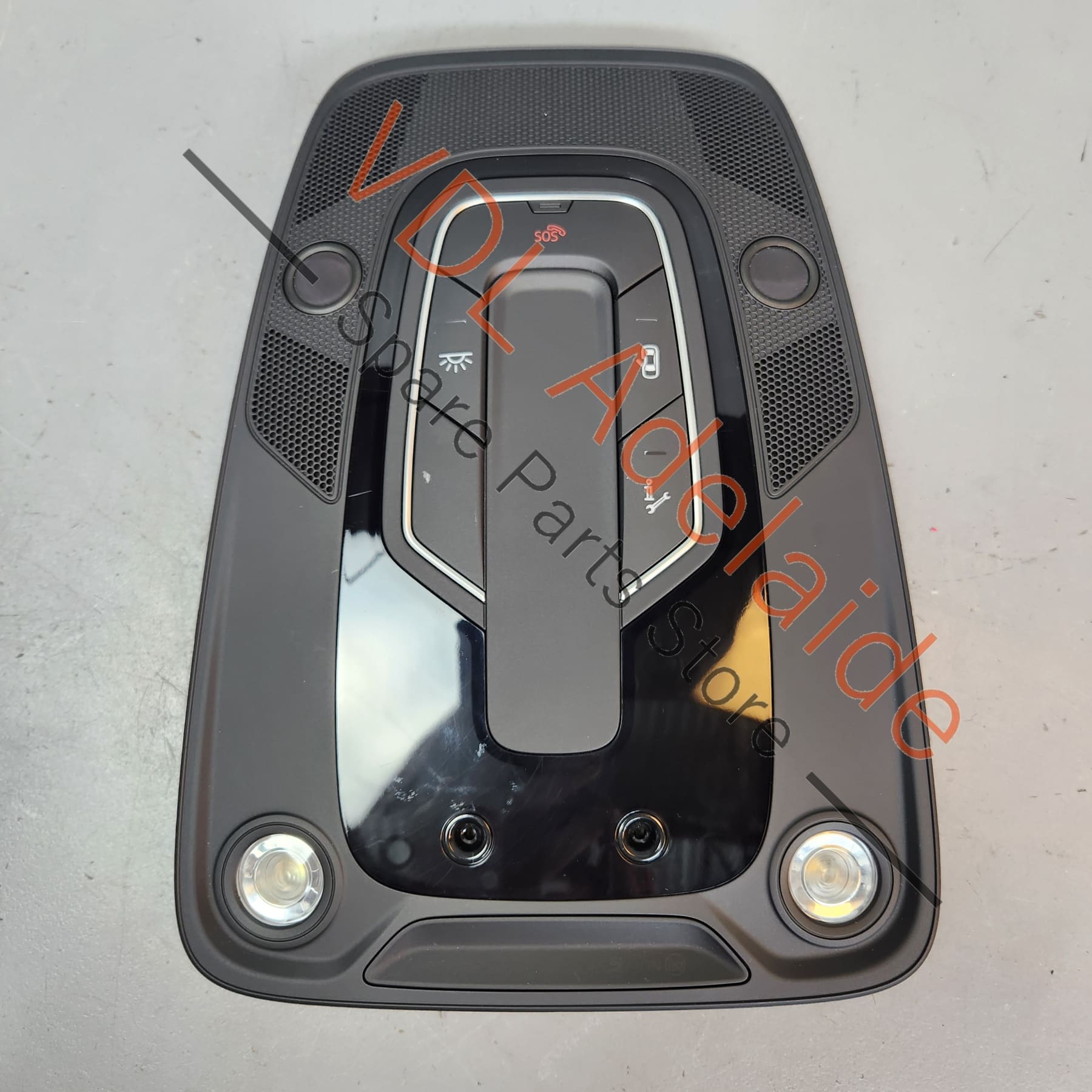 8W0947135BQ 4M0947133A 4M0947139A 
8W0947143B Audi A4 S4 RS4 B9 Interior Reading Light Switch Trim 8W0947135BQ