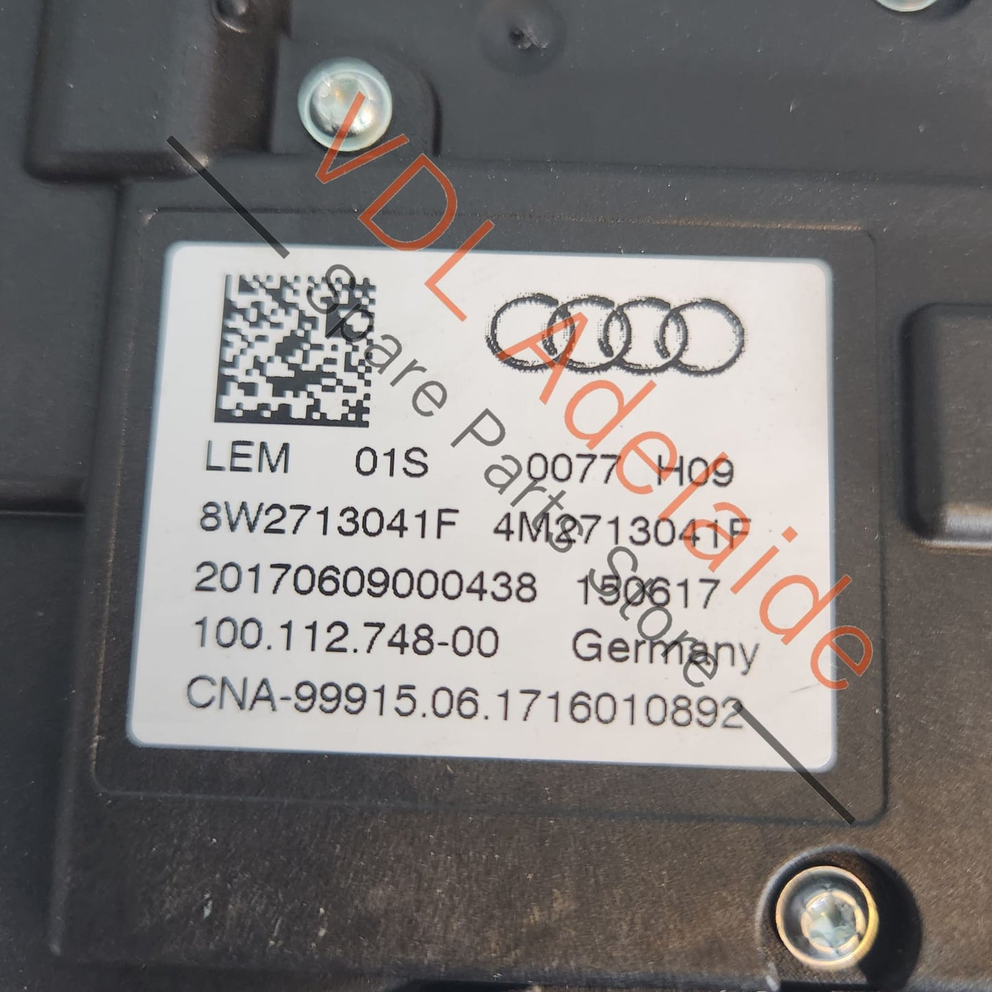 8W2713041F    Audi S4 B9 RHD Gear Shifter Selector Mechanism 8W2713041F