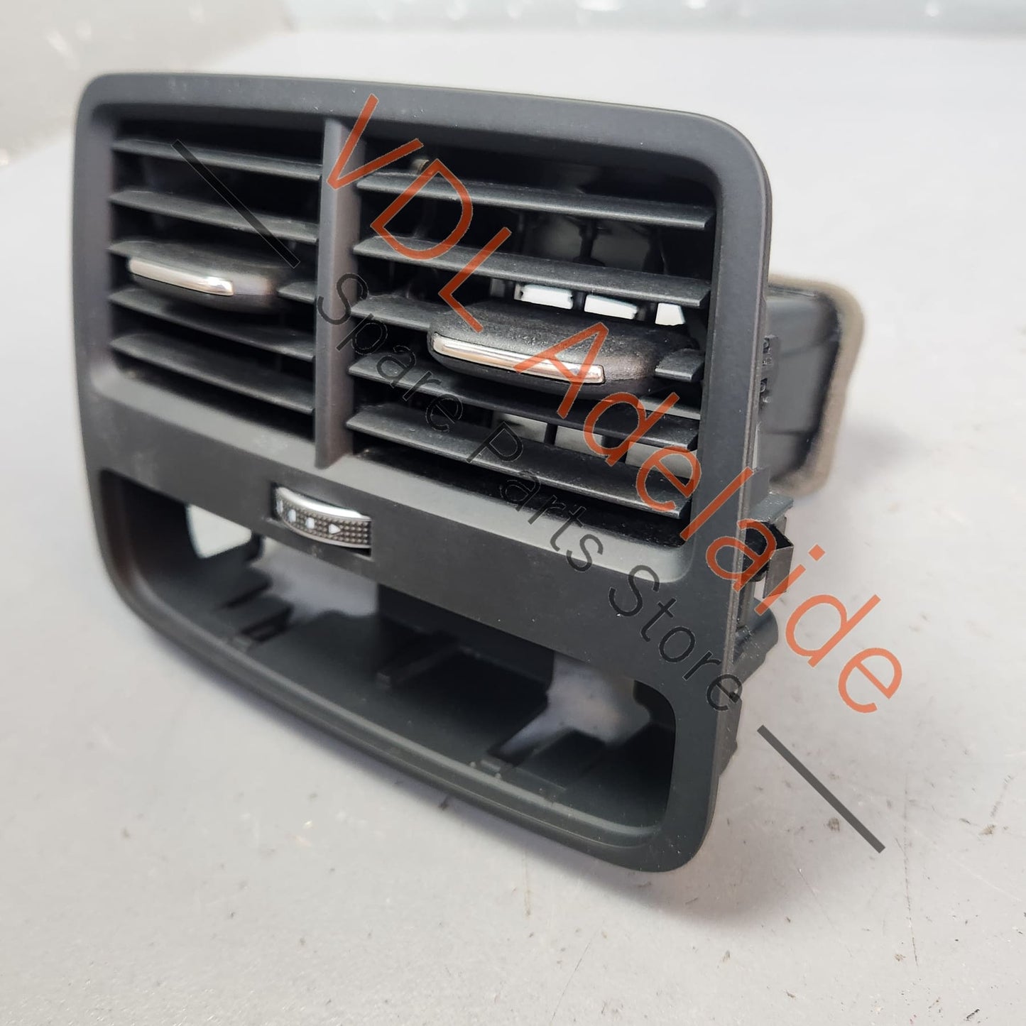 8W0819203B6PS    Audi A4 S4 B9 Rear Passenger Seat Air Vent for Air Conditioning Heating 8W0819203B