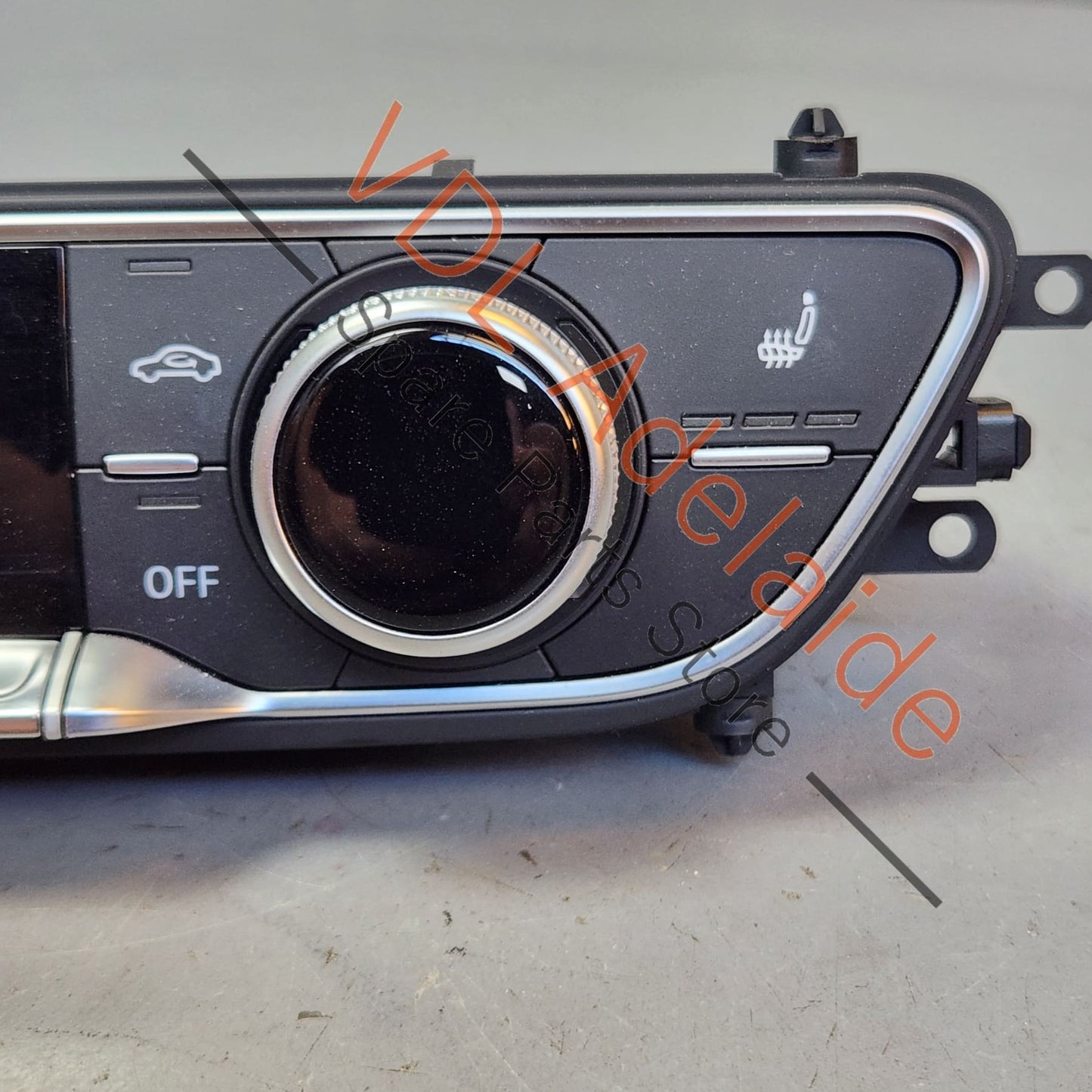 8W0820043T 8W0820043BJ   Audi A4 S4 B9 Dashboard Air Conditioning Switch Panel 8W0820043T 8W0820043BJ 5PR