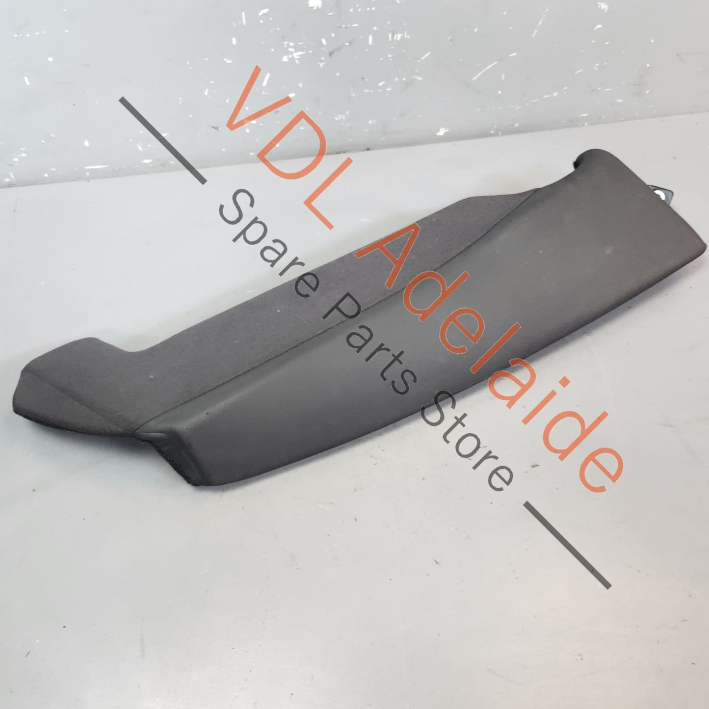 8W0885704 8W088570425D 8W0885704AK25D  Audi A4 S4 B9 Right Side Rear Seat Leather Side Bolster Trim 8W0885704 25D 8W0885704AK 25D