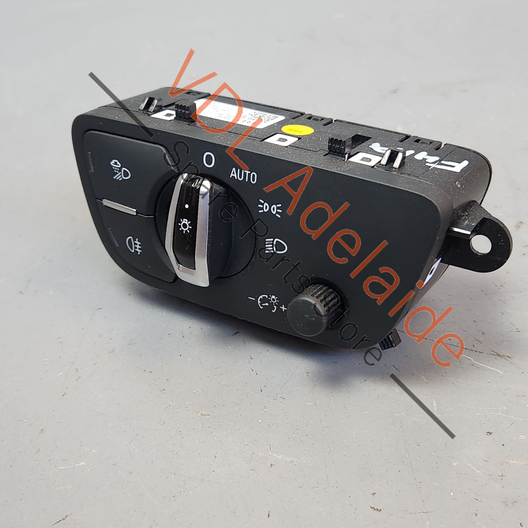 4M0941531AA5PR 4M0941531AA   Audi A4 S4 B9 Switch for Headlights Driving Light & Fog 4M0941531AA 5PR