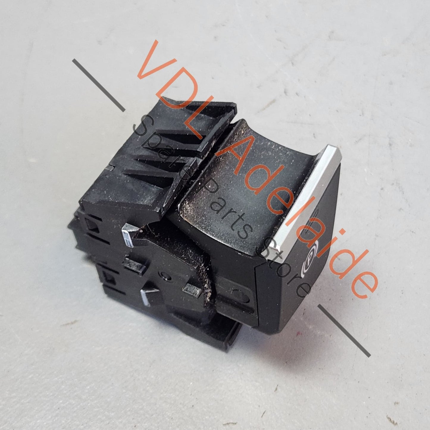 4M2927225A    Audi A4 S4 B9 Switch for Electric Handbrake Park Brake EPB 4M2927225A