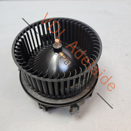 4M2820021A    Audi A4 S4 B9 A5 Q5 Q7 AC Blower Motor Fan for Dashboard for RHD 4M2820021