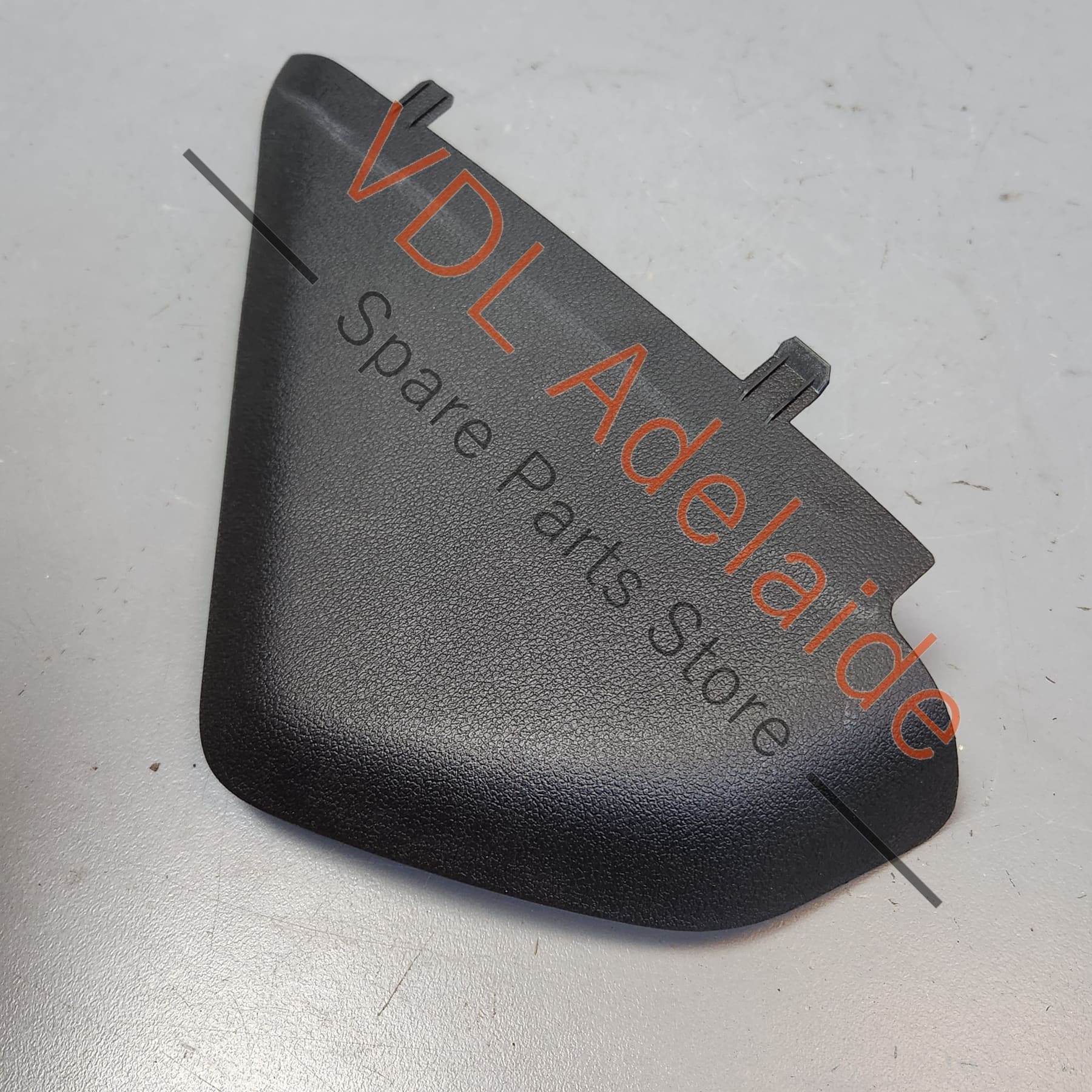 8W0857085    Audi A4 S4 B9 Passenger Left Side Dashboard Trim Cover for Fuse Access 8W0857085