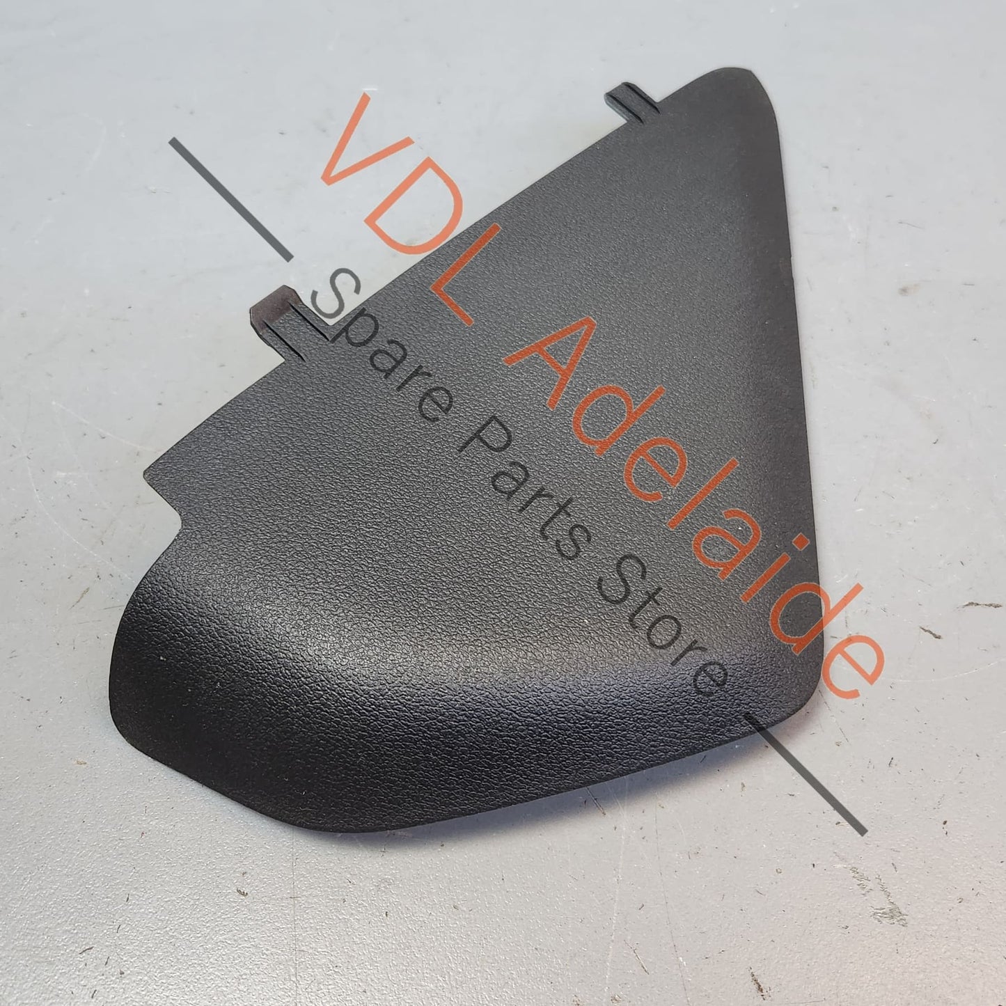 8W0857086    Audi A4 S4 B9 Driver Right Side Dashboard Trim Cover for Fuse Access 8W0857086