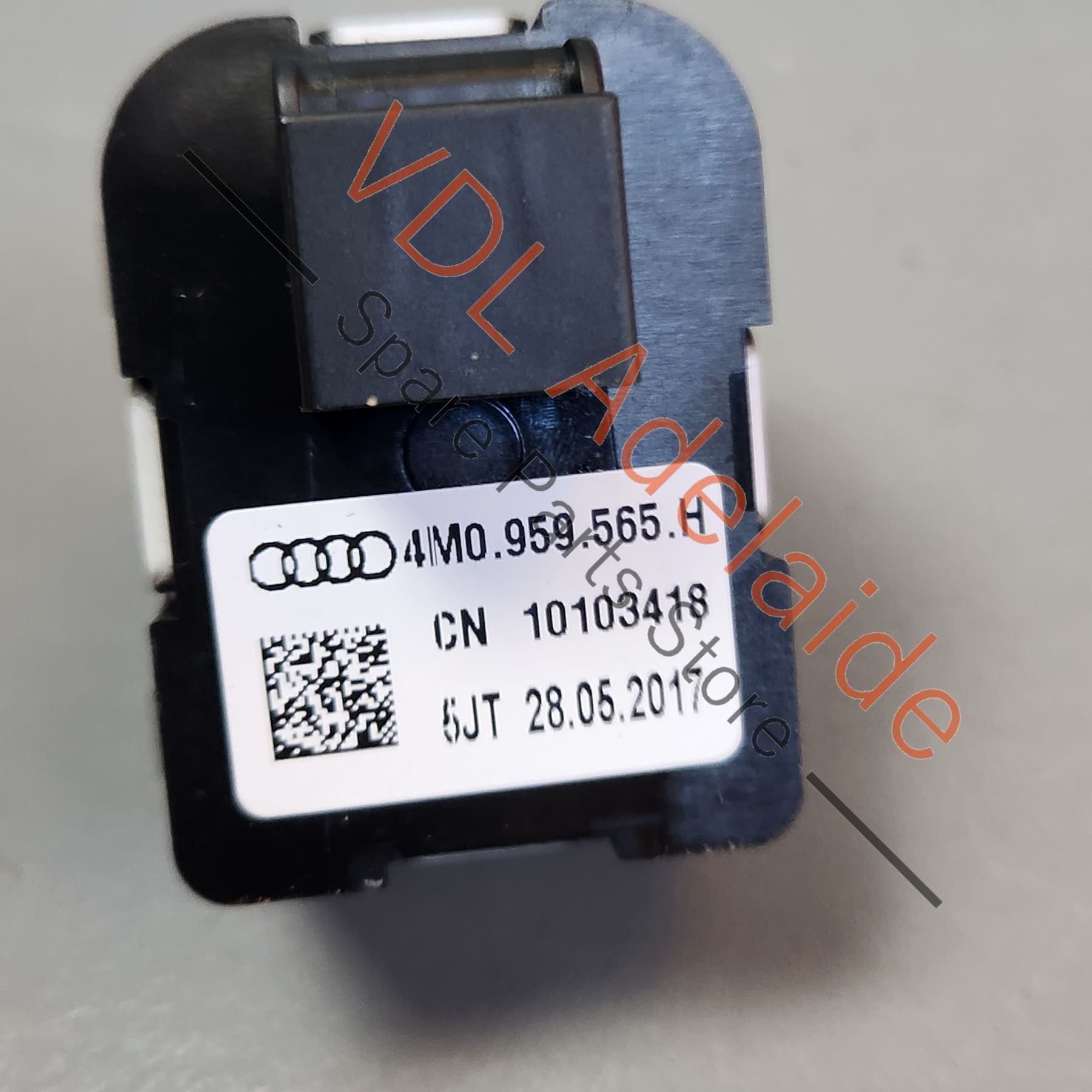 4M0959565P   Audi A4 A5 B9 Q5 Power Folding Mirror Switch 4M0959565P