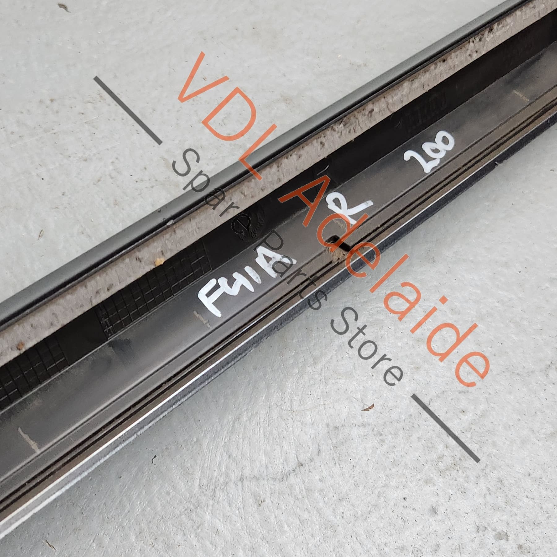 8W0853931   Audi A4 S4 B9 Right Side Skirt Exterior Molding Stone Guard for Sil Rocker Panel 8W0853932