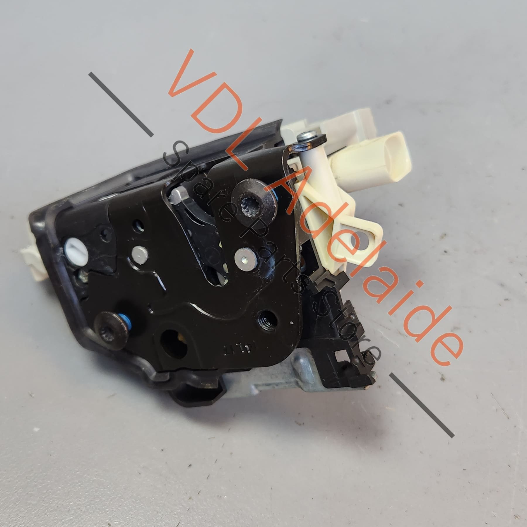 4G0839015F   Audi A4 S4 RS4 B9 Left Rear Door Lock Mechanism Motor 4G0839015F