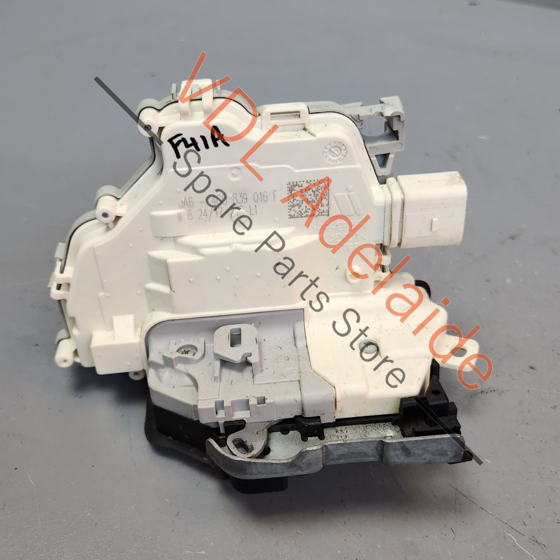 4G0839016F   Audi A4 S4 RS4 B9 Right Rear Door Lock Mechanism Motor 4G0839016F