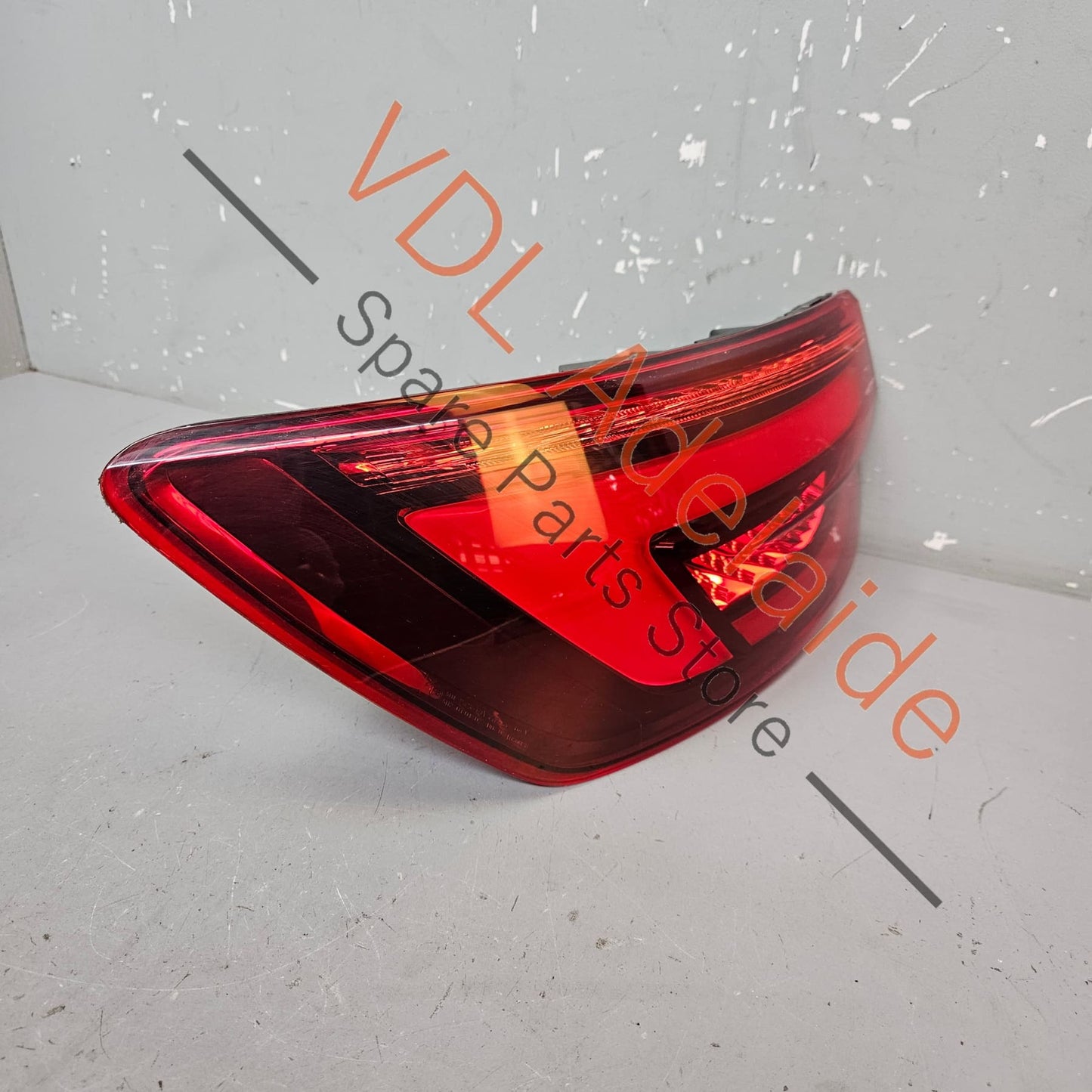 8W9945091C   Audi A4 S4 RS4 B9 Avant Wagon Rear Left Outer LED Tail Light Taillight 8W9945091C