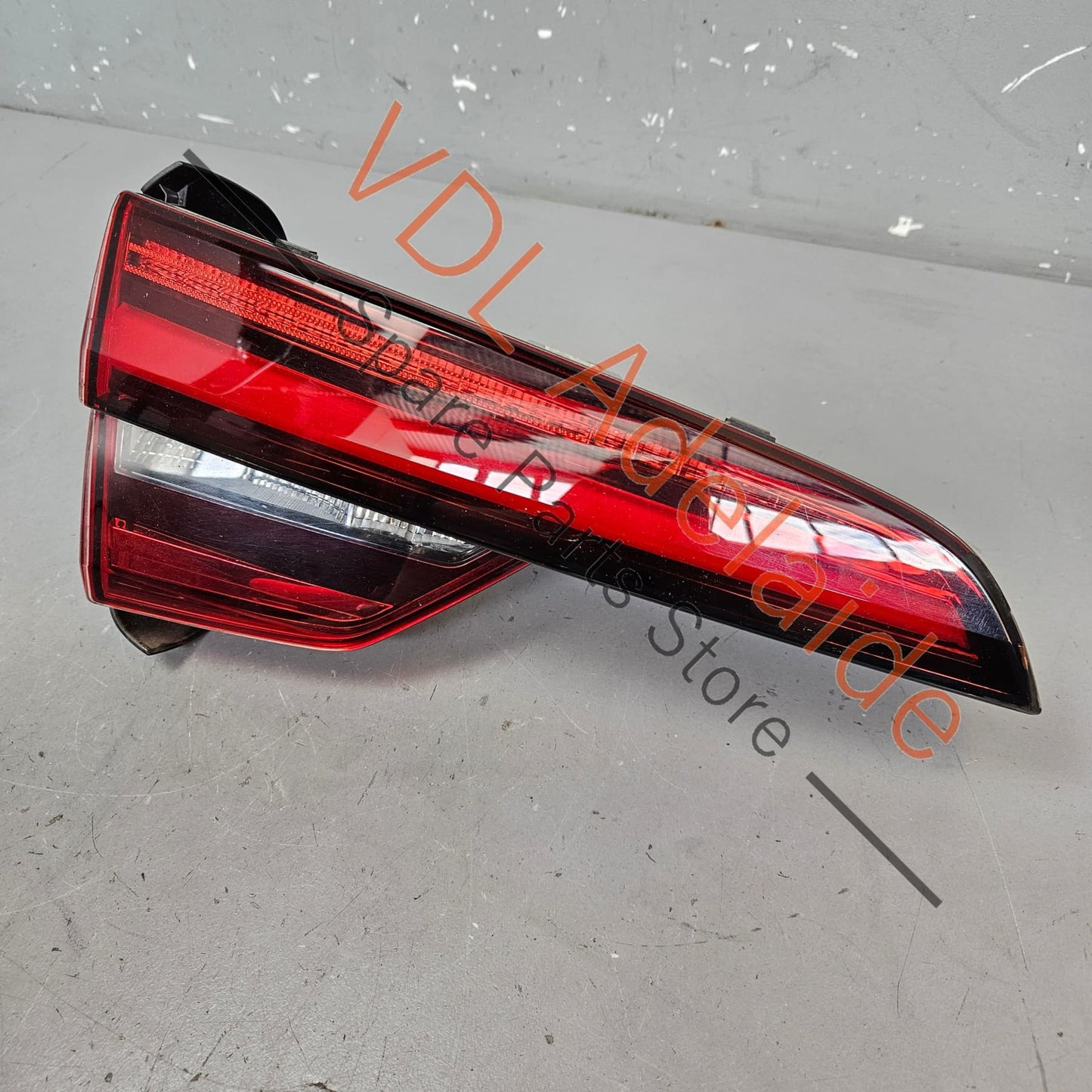 8W9945093E   Audi A4 S4 RS4 B9 Avant Wagon Rear Left Inner LED Tail Light Taillight 8W9945093E