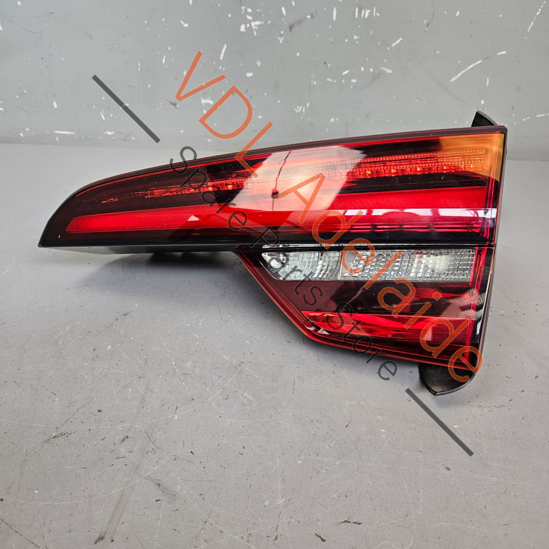 8W9945094E   Audi A4 S4 RS4 B9 Avant Wagon Rear Right Inner LED Tail Light Taillight 8W9945094E