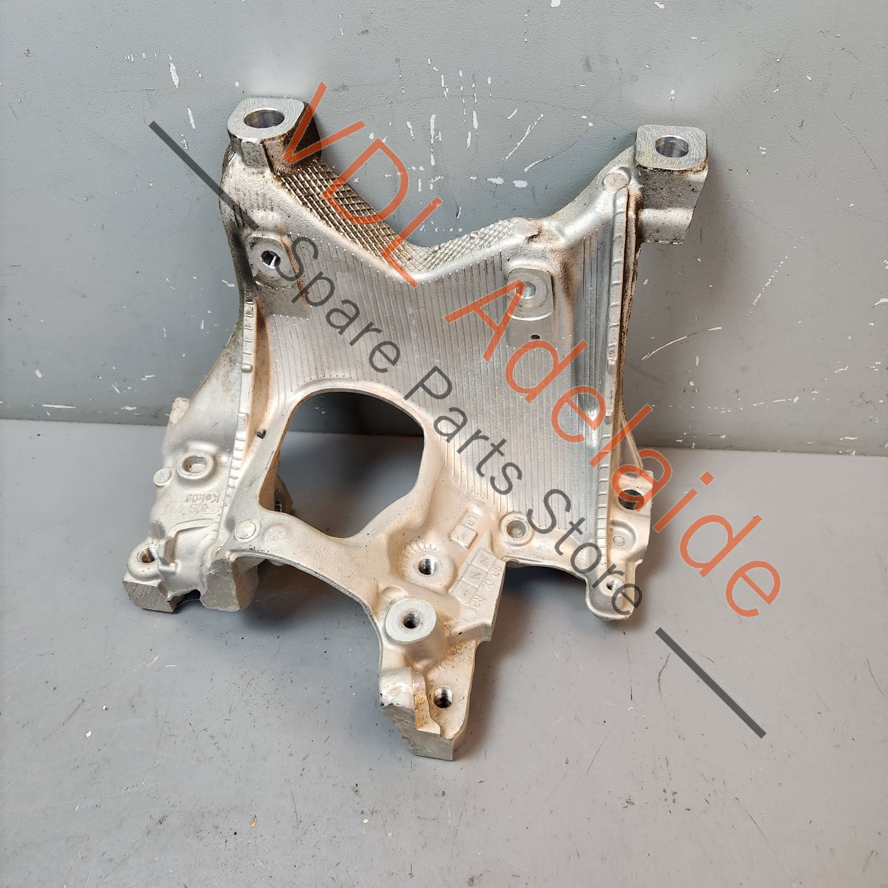 8W0399295E   Audi A4 B9 A5 F5 Aluminium Front K-Frame Suspension Bracket Left Side 8W0399295E